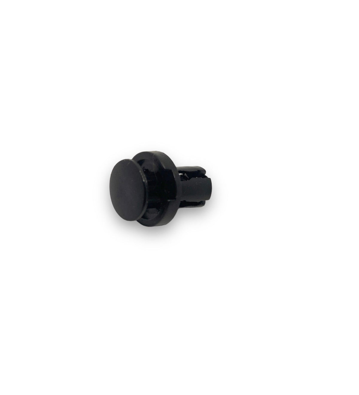 18 x 15mm Nissan Push Type Retainer Black