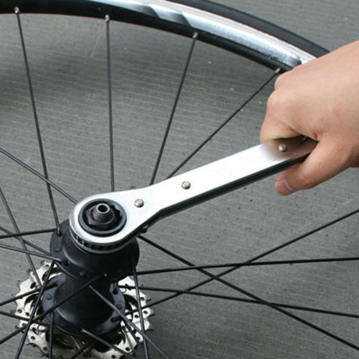 5 Ratcheting Wrenches - Metric - DT1213