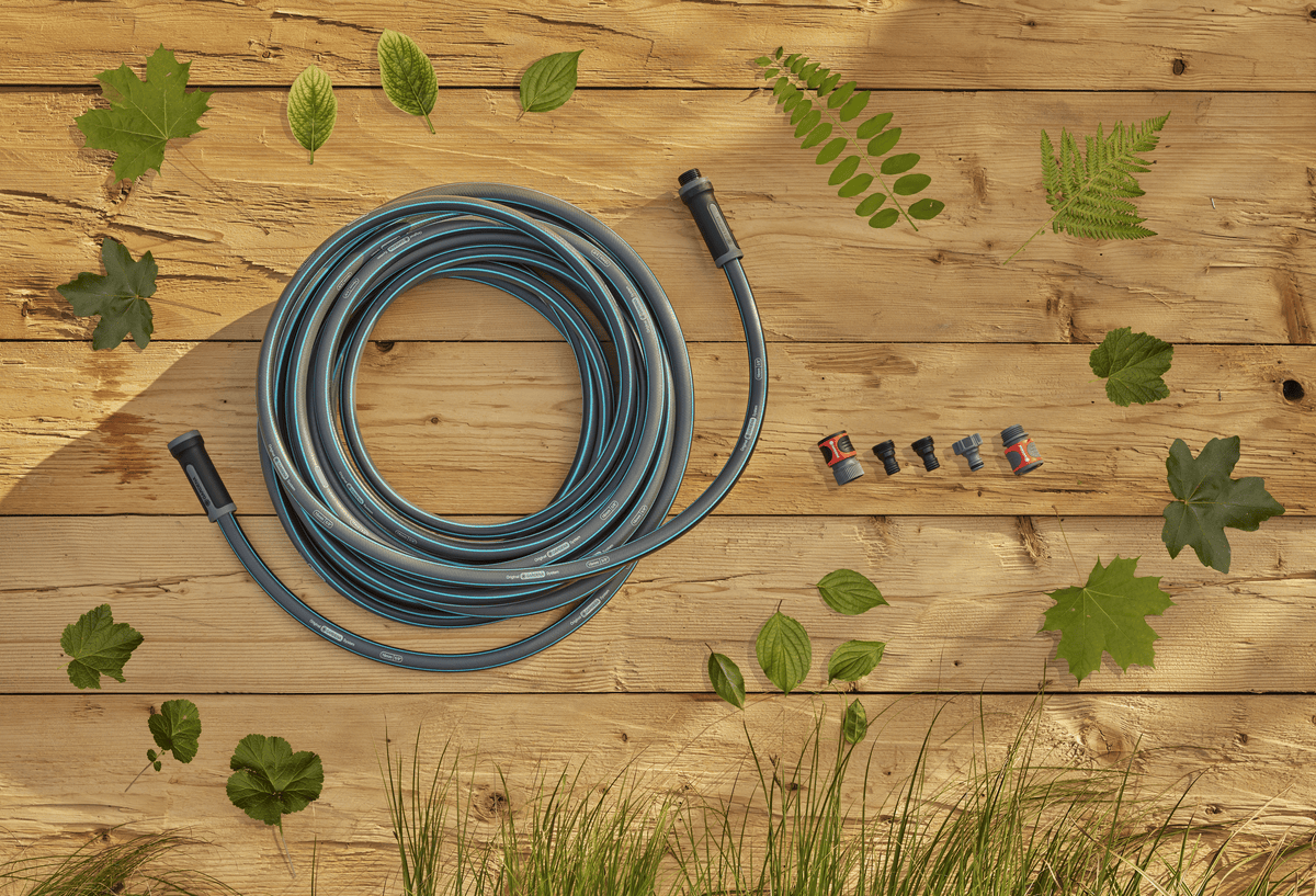 Garden Hose 30m 100ft. 5/8 X-Flow, provides flexible & reliable irrigation