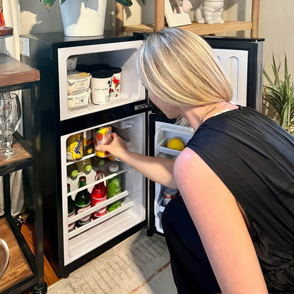 Compact Refrigerator 3.5 Cu.Ft