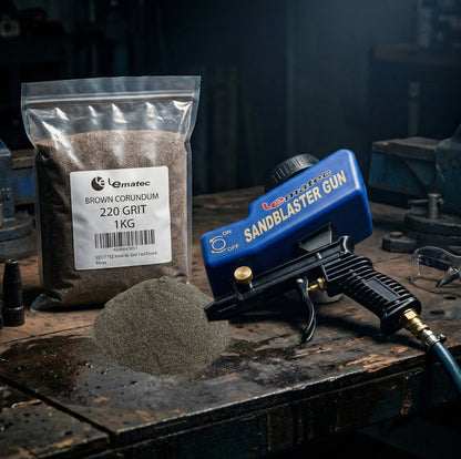 Professional Brown Corundum Blasting Media - 220 Grit Surface Prep (LEI17-2)